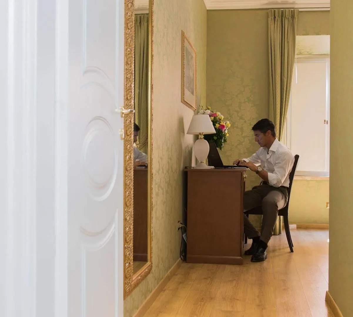 Bq House Trevi Luxury Rooms Rome