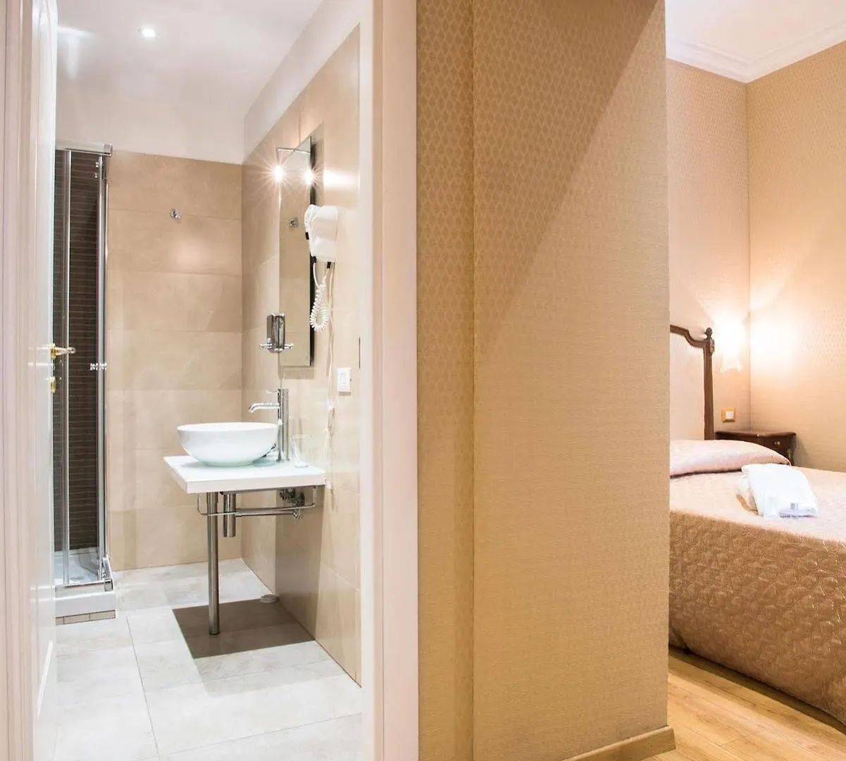 Bq House Trevi Luxury Rooms Rome Italy